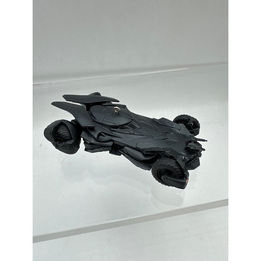 Hallmark Keepsake Batmobile Batman v Superman Dawn of Justice Ornament 2016